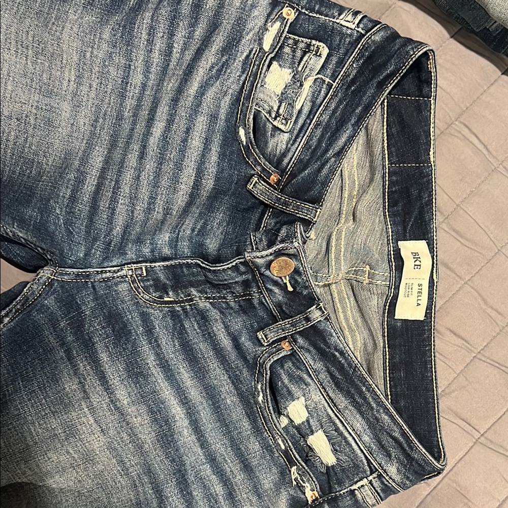 Blue Distressed Women Jeans